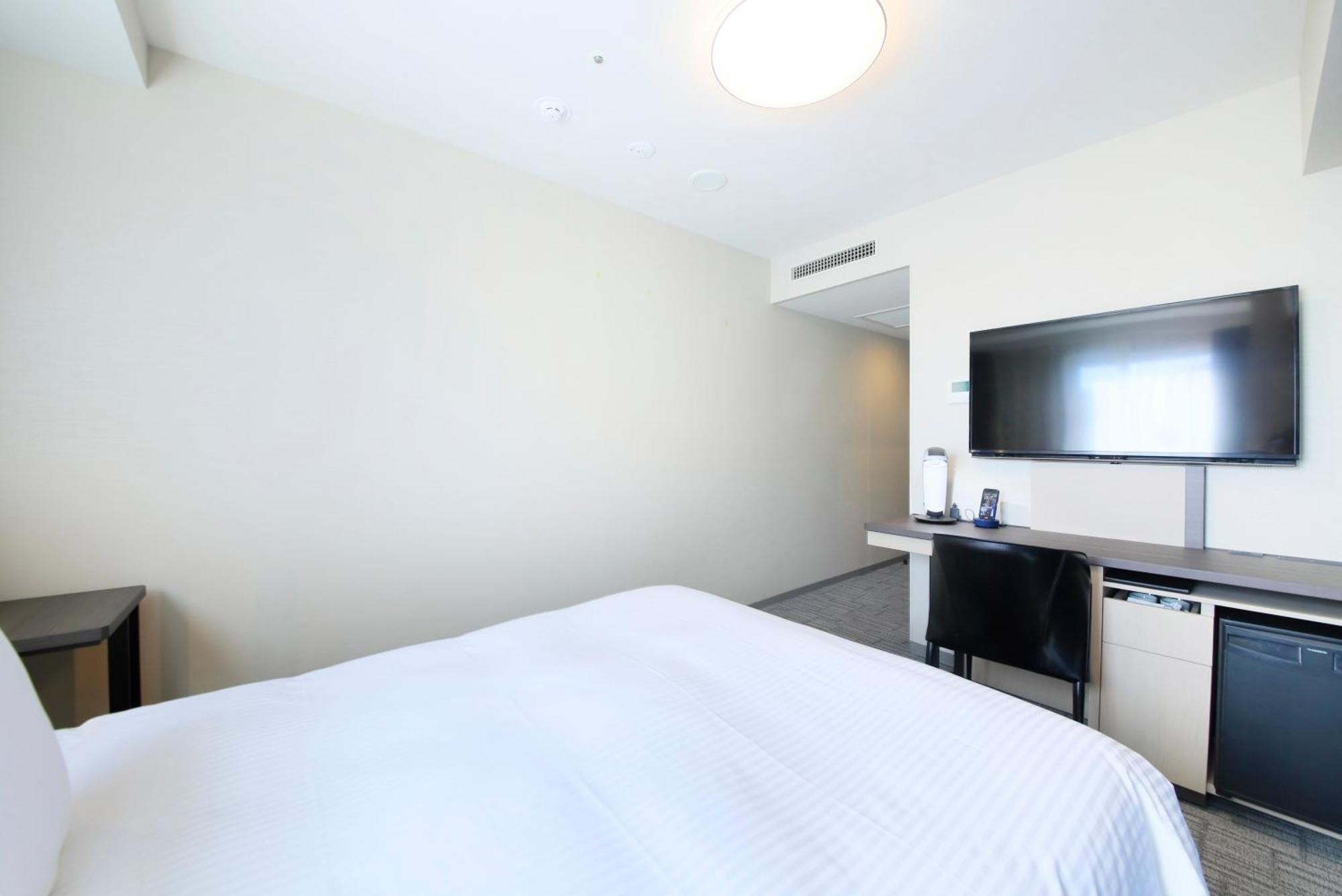 Richmond Hotel Yokohama Ekimae Экстерьер фото